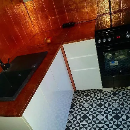 Private Wroniecka 6 - Parking Apartment
