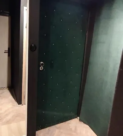 Private Wroniecka 6 - Parking Apartment Poznan